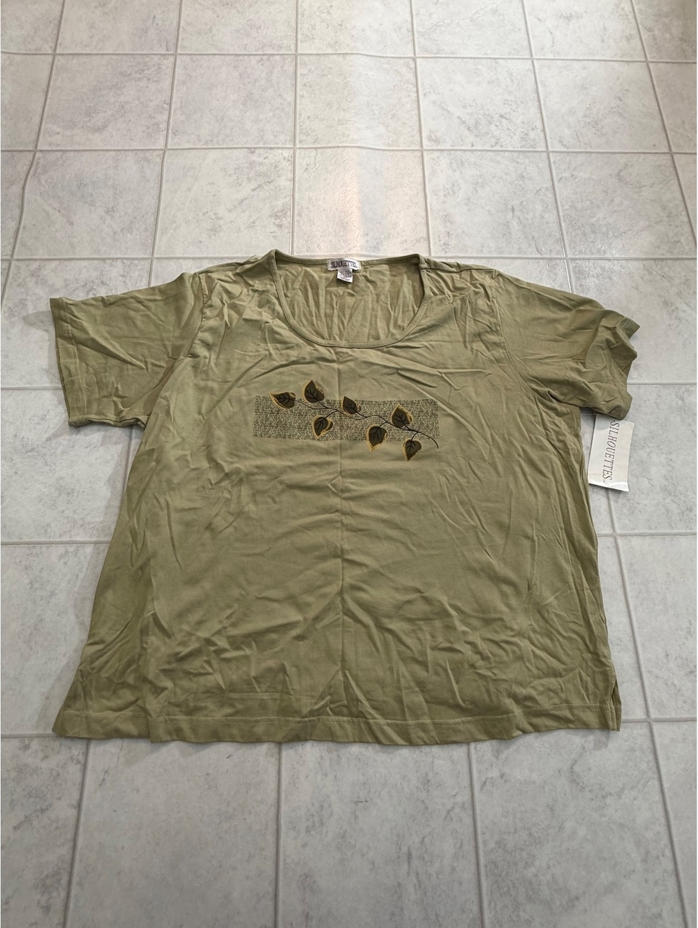 Silhouettes olive short sleeve top